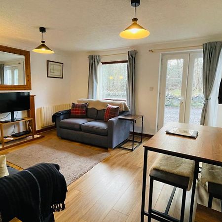 Stylish Garden Flat Near Loch Ness Apartment Drumnadrochit Exterior photo